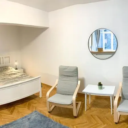 Apartment Luterana Studio *